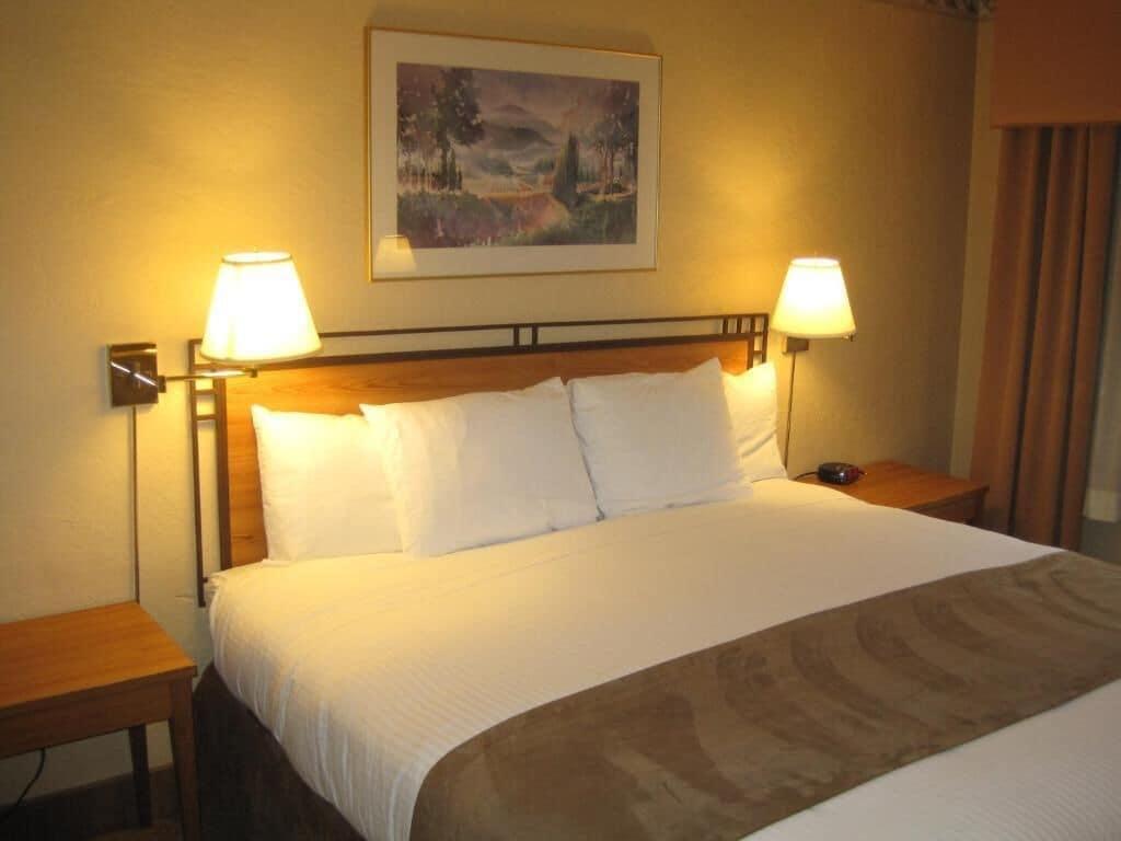 Travelodge By Wyndham Seattle By The Space Needle Екстериор снимка