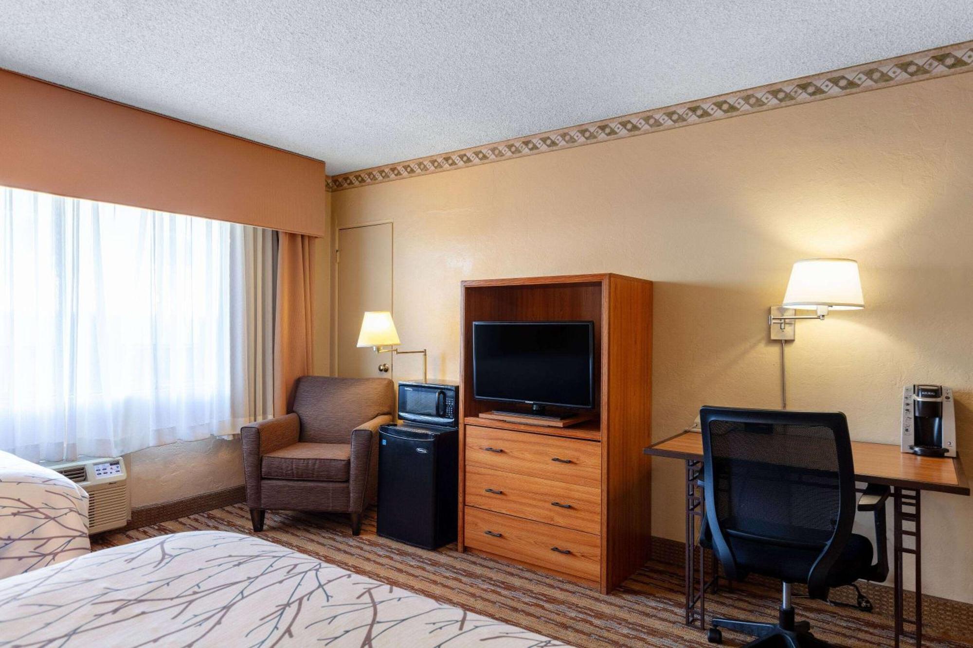 Travelodge By Wyndham Seattle By The Space Needle Екстериор снимка