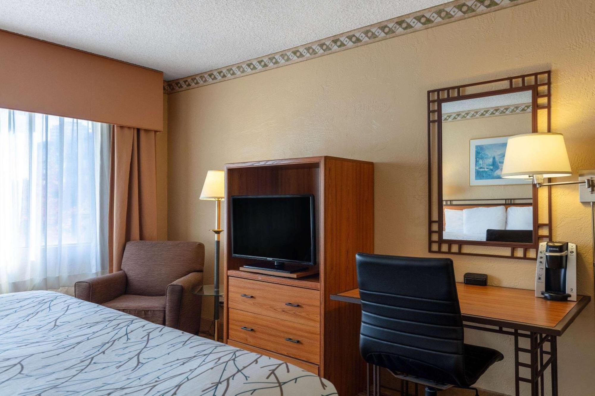 Travelodge By Wyndham Seattle By The Space Needle Екстериор снимка