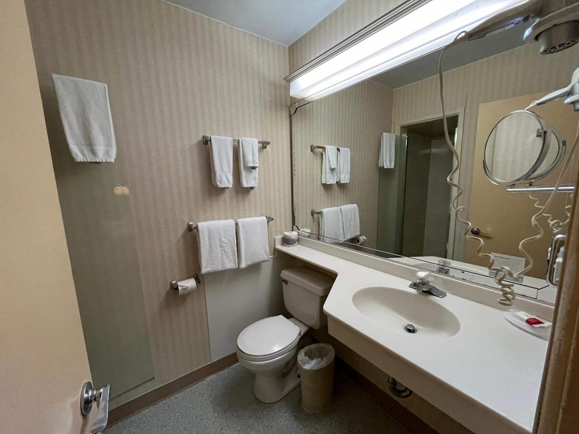Travelodge By Wyndham Seattle By The Space Needle Екстериор снимка