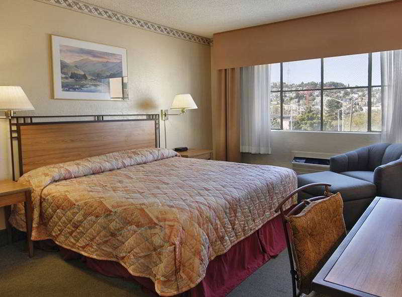 Travelodge By Wyndham Seattle By The Space Needle Екстериор снимка